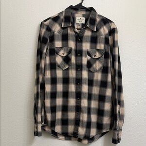 American Eagle Seriously Soft Snap Button Down